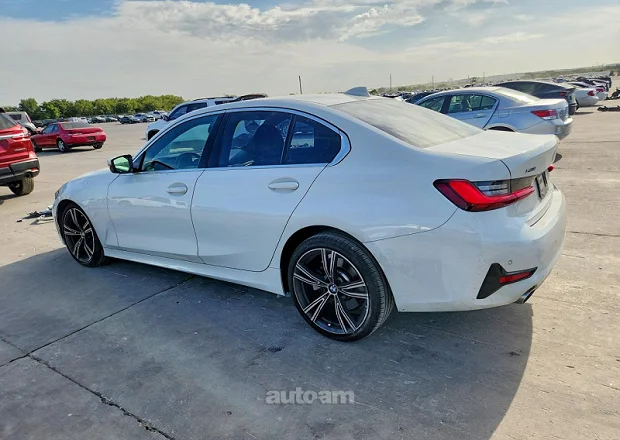 BMW 330 2022 — լուսանկար 4