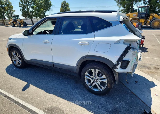 Kia Seltos 2023 — լուսանկար 3