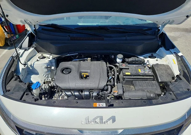 Kia Seltos 2023 — լուսանկար 11