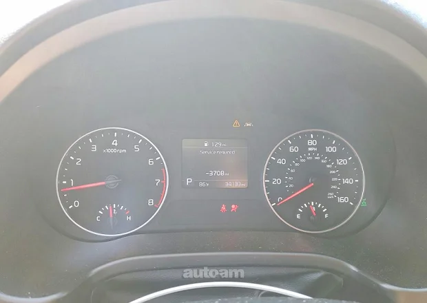 Kia Seltos 2023 — լուսանկար 11