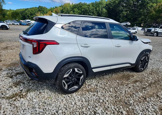 Kia Seltos 2024 — լուսանկար 3