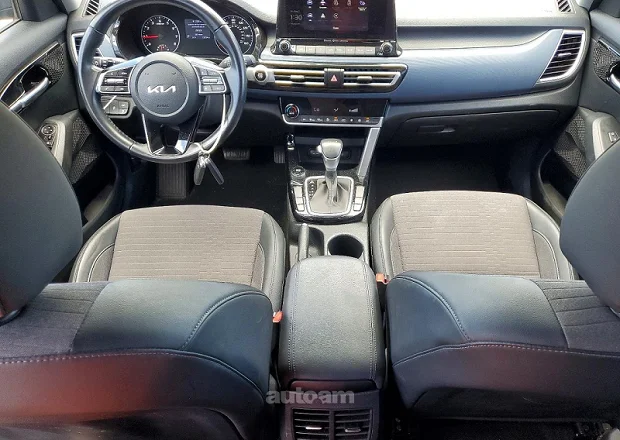 Kia Seltos 2022 — լուսանկար 8