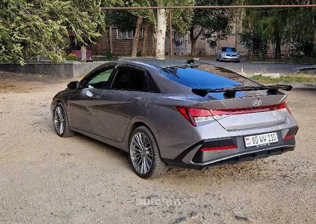 Hyundai Elantra 2024 — լուսանկար 5