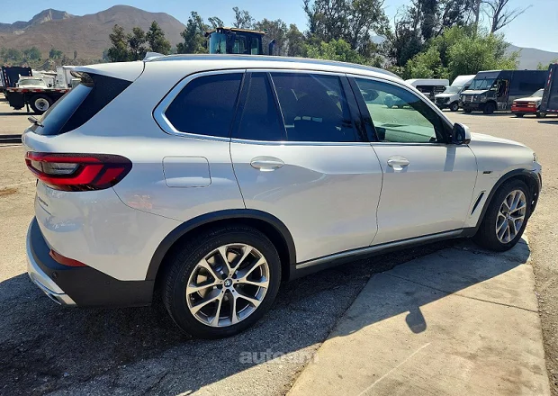 BMW X5 2023 — լուսանկար 4