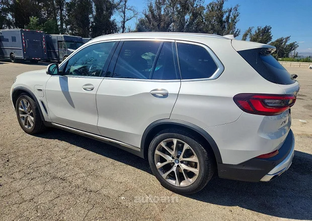 BMW X5 2023 — լուսանկար 3