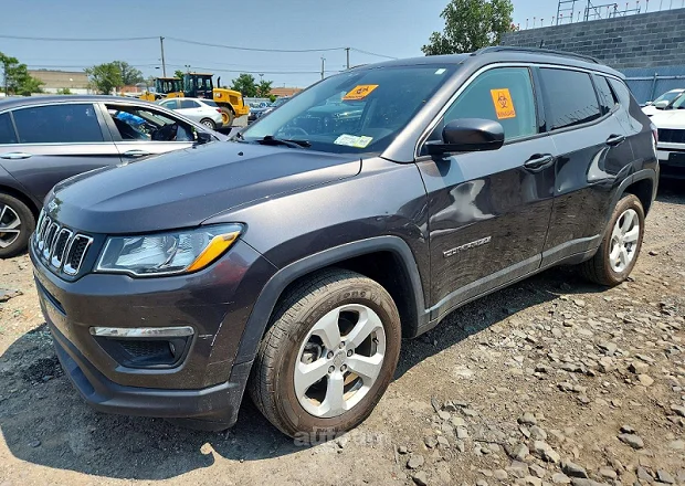 Jeep Compass 2020 — լուսանկար 10