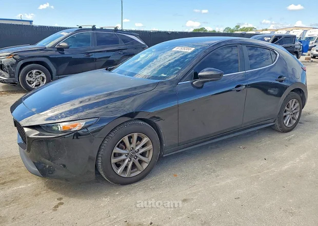 Mazda 3 2021 — լուսանկար 1