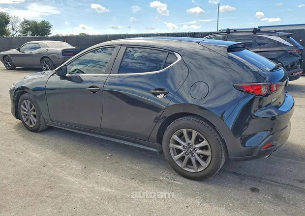 Mazda 3 2021 — լուսանկար 5
