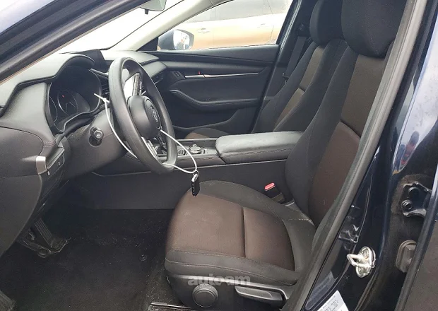 Mazda 3 2021 — լուսանկար 8