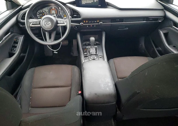 Mazda 3 2021 — լուսանկար 9
