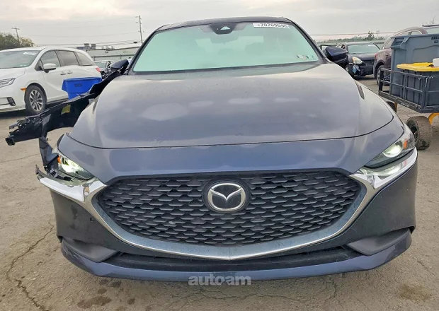 Mazda 3 2021 — լուսանկար 1