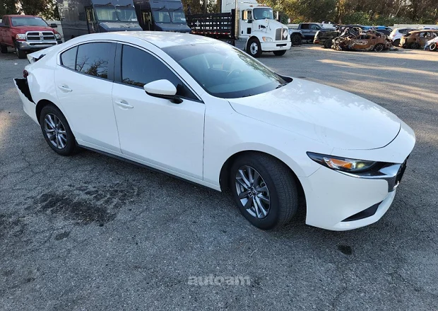 Mazda 3 2020 — լուսանկար 2