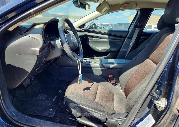 Mazda 3 2021 — լուսանկար 7