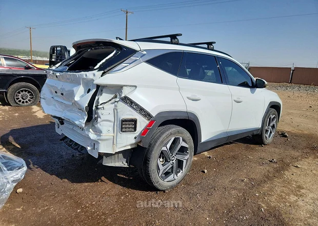 Hyundai Tucson 2023 — լուսանկար 8