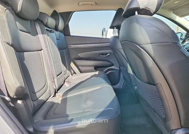 Hyundai Tucson 2023 — լուսանկար 3
