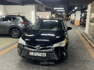 Toyota Camry, 2017