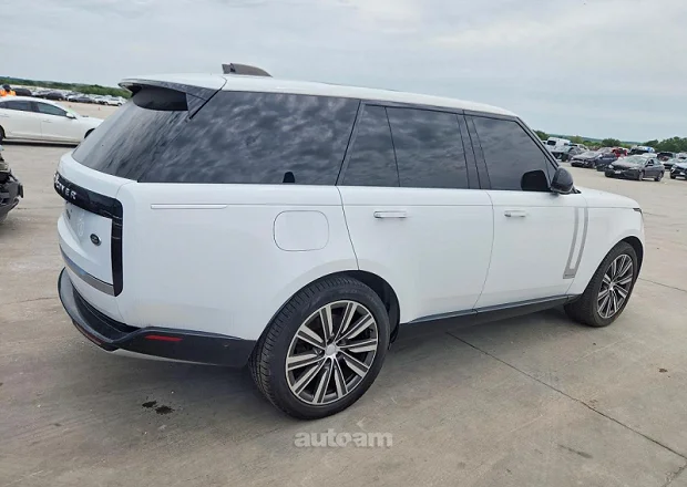 Land Rover Range Rover 2023 — լուսանկար 1