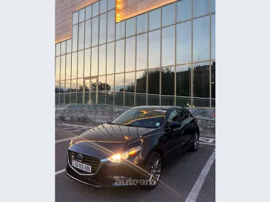 Mazda 3, 2018