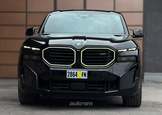 BMW XM 2023 — լուսանկար 2
