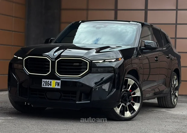 BMW XM 2023 — լուսանկար 1