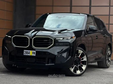 BMW XM, 2023
