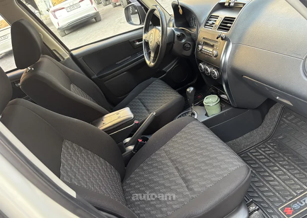 Suzuki SX 4 2008 — լուսանկար 6