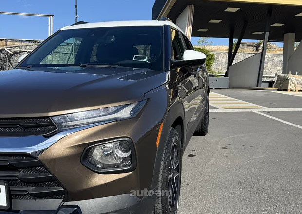 Chevrolet Trailblazer 2021 — լուսանկար 2
