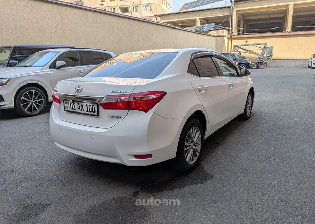 Toyota Corolla 2014 — լուսանկար 2