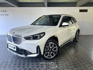 BMW iX1, 2025