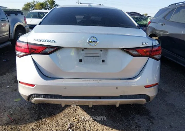 Nissan Sentra 2021 — լուսանկար 11