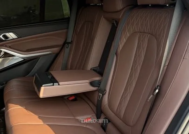 BMW X5 2022 — լուսանկար 12