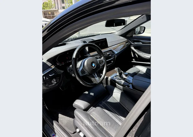 BMW 550 2020 — լուսանկար 9