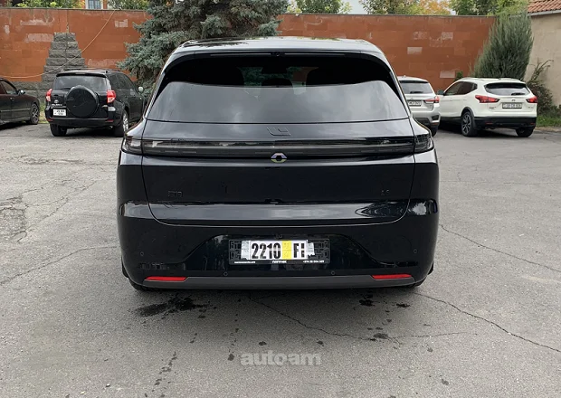 Lixiang Li L6 2025 — լուսանկար 4