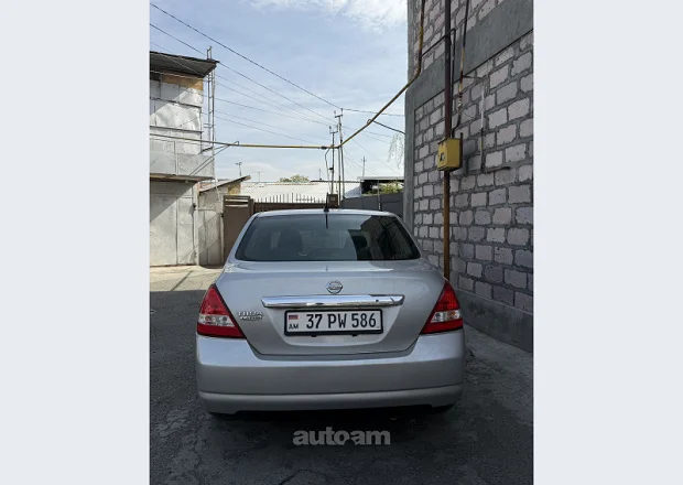 Nissan Tiida 2006 — լուսանկար 3
