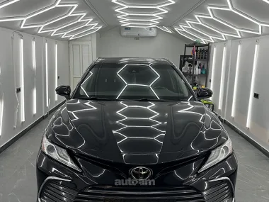 Toyota Camry, 2018