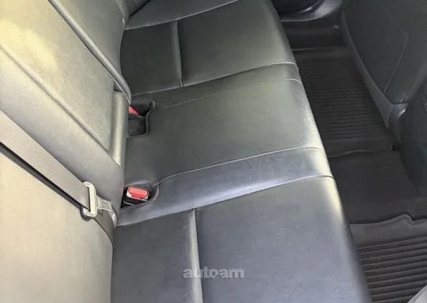 Toyota Corolla 2017 — լուսանկար 5