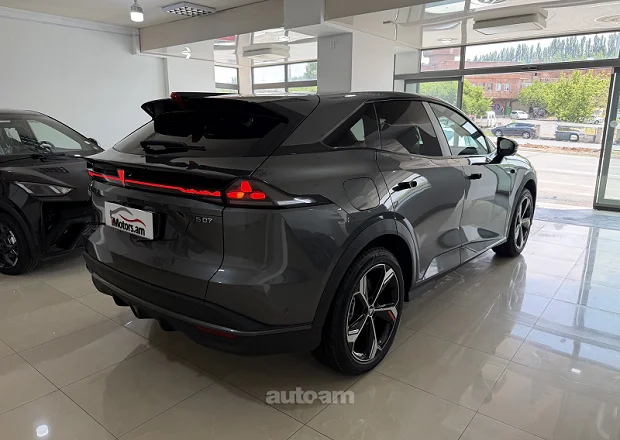 Changan Deepal S07 2025 — լուսանկար 4