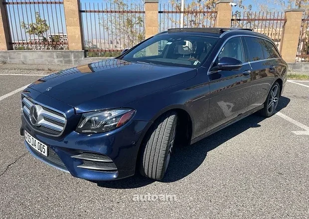 Mercedes-Benz E 400 2018 — լուսանկար 3