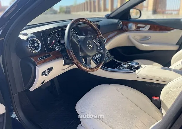 Mercedes-Benz E 400 2018 — լուսանկար 6