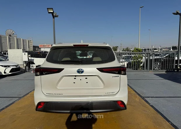 Toyota Highlander 2024 — լուսանկար 4