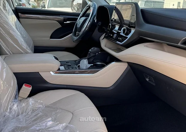 Toyota Highlander 2024 — լուսանկար 5