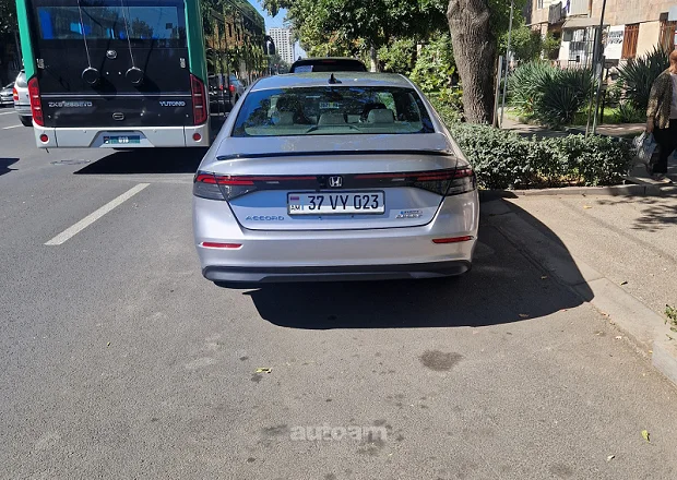 Honda Accord 2023 — լուսանկար 2