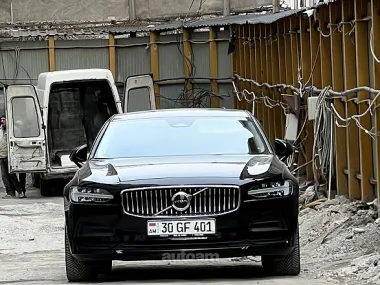 Volvo S90, 2022