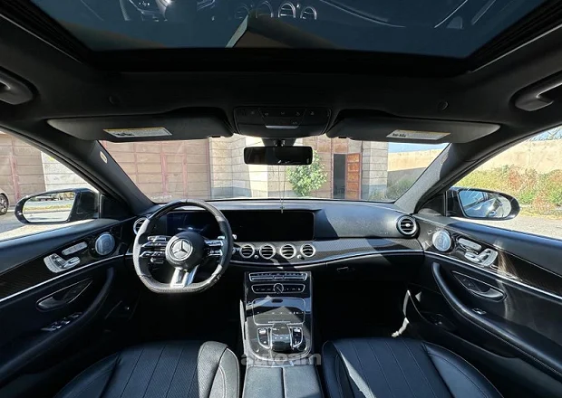Mercedes-Benz E 300 2019 — լուսանկար 8