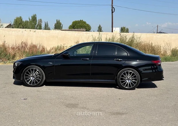 Mercedes-Benz E 300 2019 — լուսանկար 7