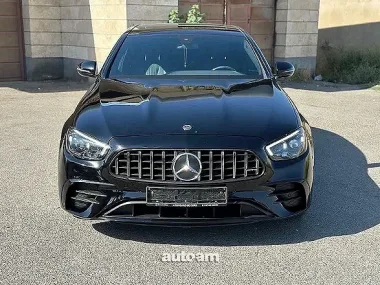 Mercedes-Benz E 300, 2019