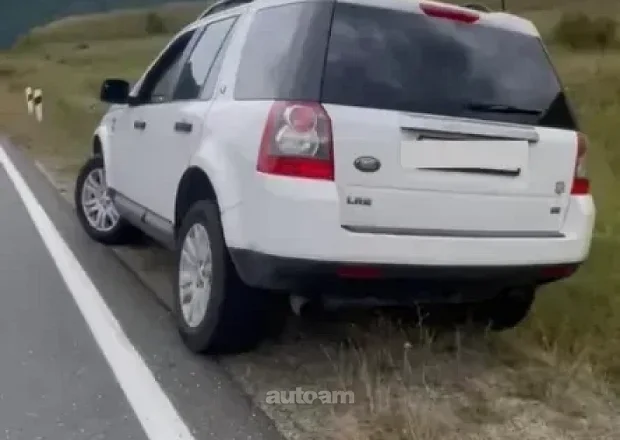 Land Rover Freelander 2008 — լուսանկար 7