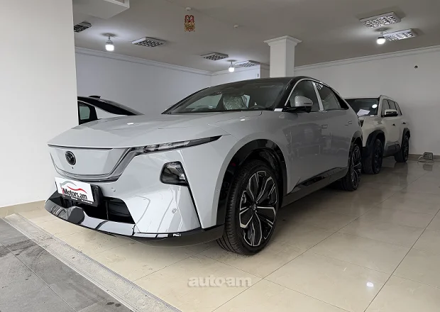 Mazda EZ-60 2025 — լուսանկար 1