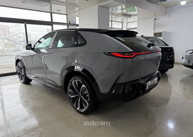Mazda EZ-60 2025 — լուսանկար 4
