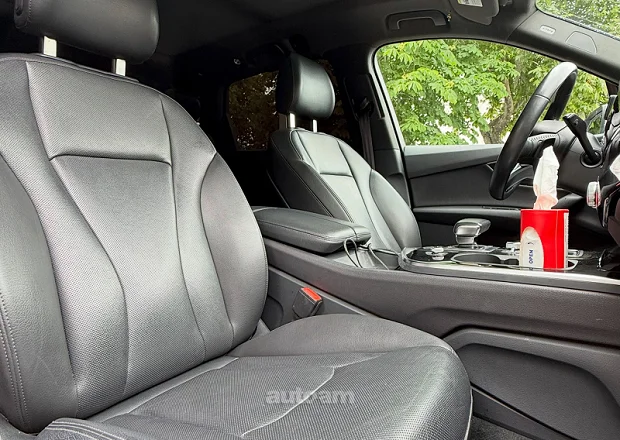 Audi Q7 2019 — լուսանկար 5